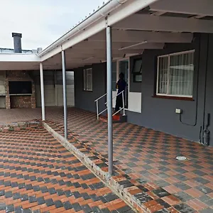 Hasate 10 Florence Street Oakdale Belliville 7530 South African 2* Cape Town