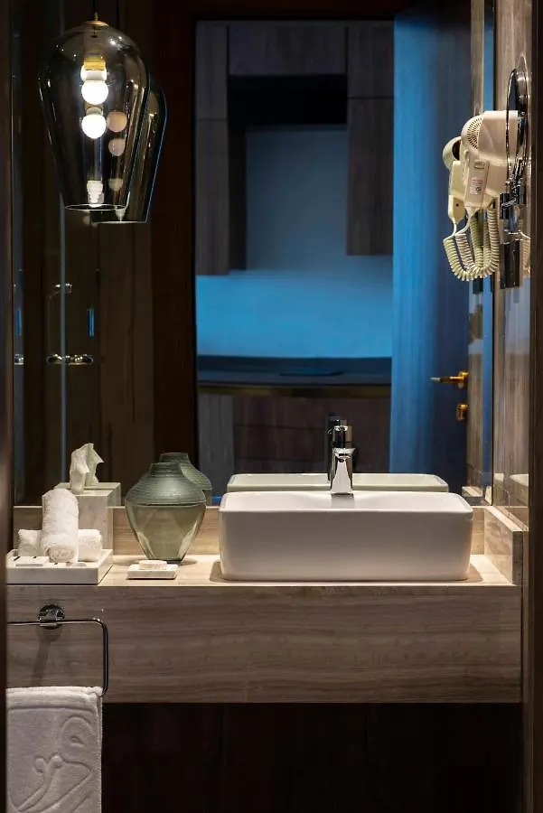 Waw Hotel Suites King Abdullah Road Riyad